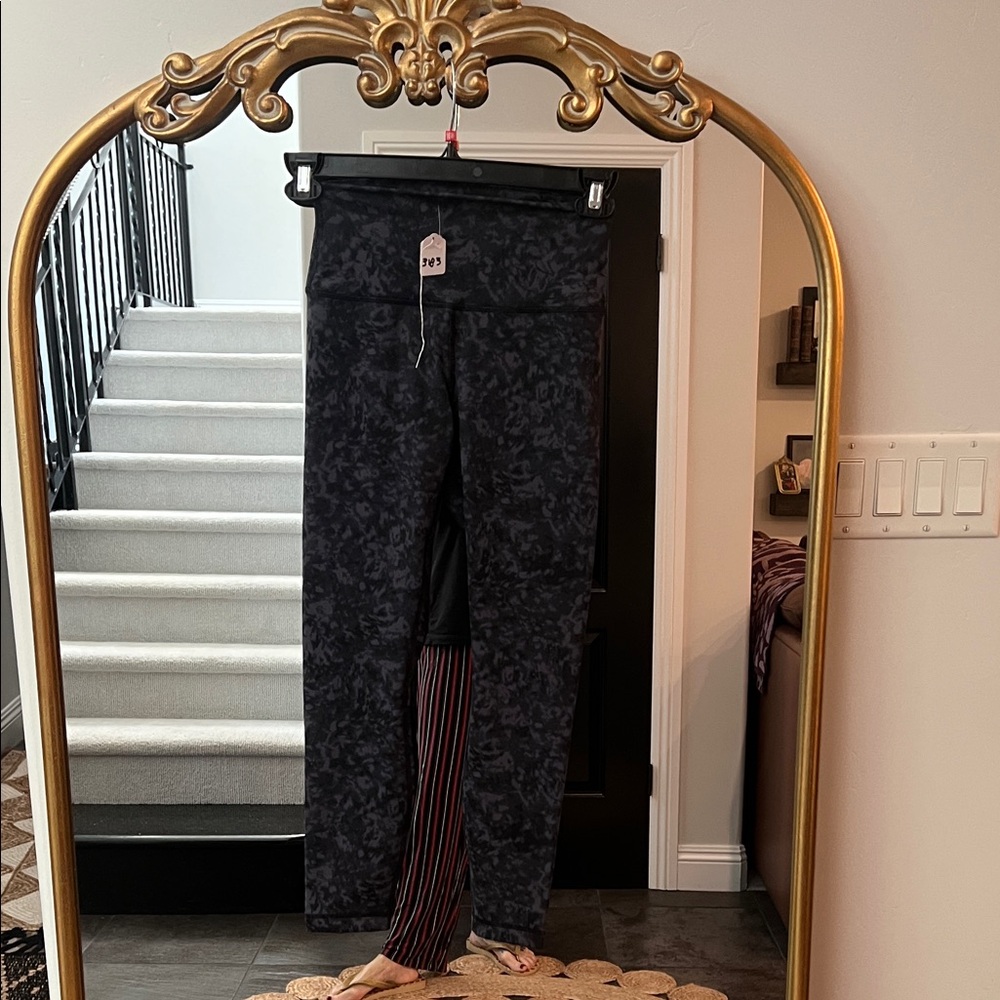 90 Degree By Reflex Black Camouflage-Print High-Rise Leggings